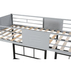 Dreifach-Etagenbett mit Belüftungsplatte/ stabiler Metallrahmen/ geräuschfreie Holzlattenroste/ in drei Betten teilbar/ kein Boxspring erforderlich