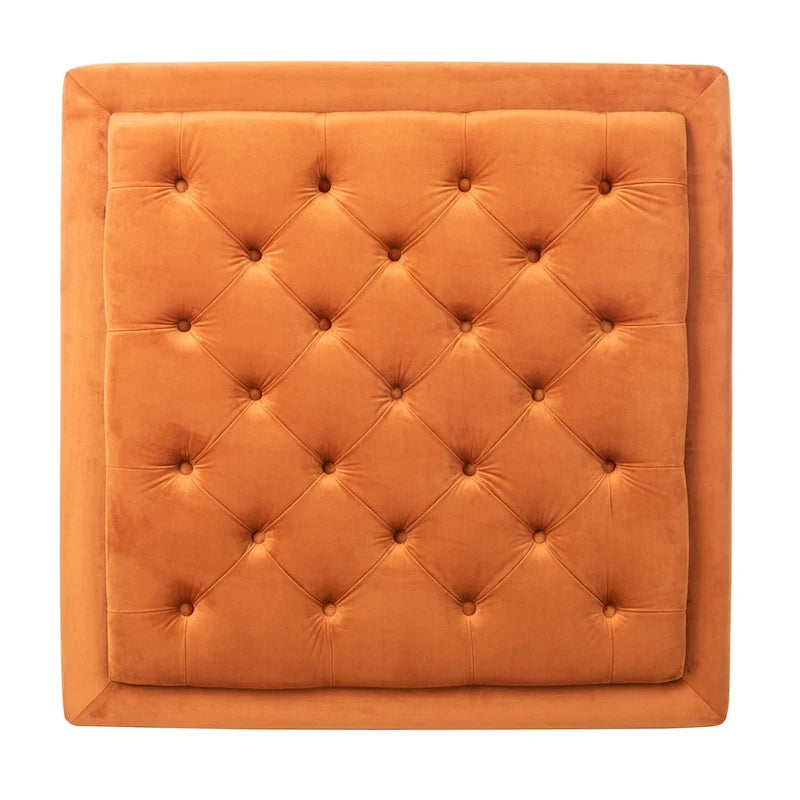 Couture Arjola Getufteter Ottoman