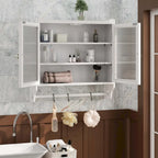 Glass-Wandschrank mit drei Ablagefächern