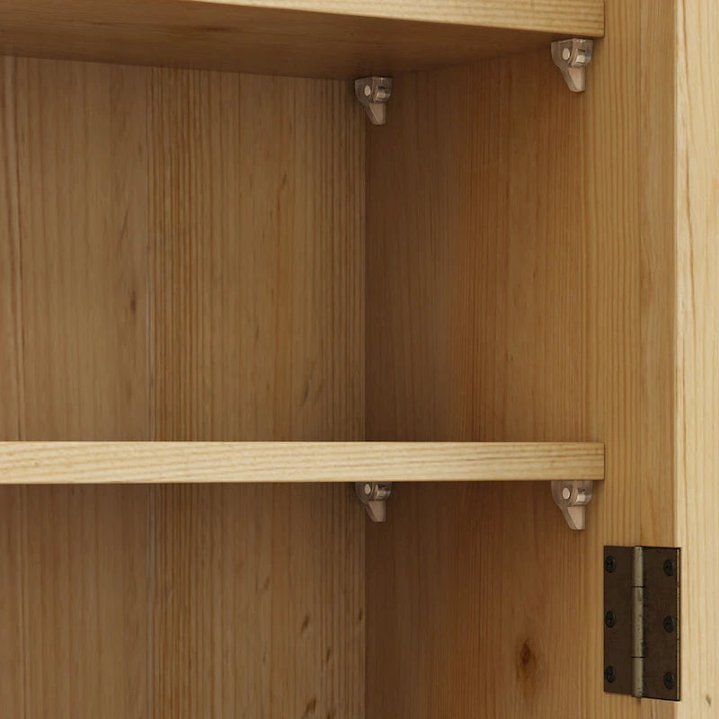 Glass-Wandschrank mit drei Ablagefächern