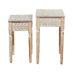 Audra Farmhouse Beistelltische aus geschnitztem Holz, 2er-Set